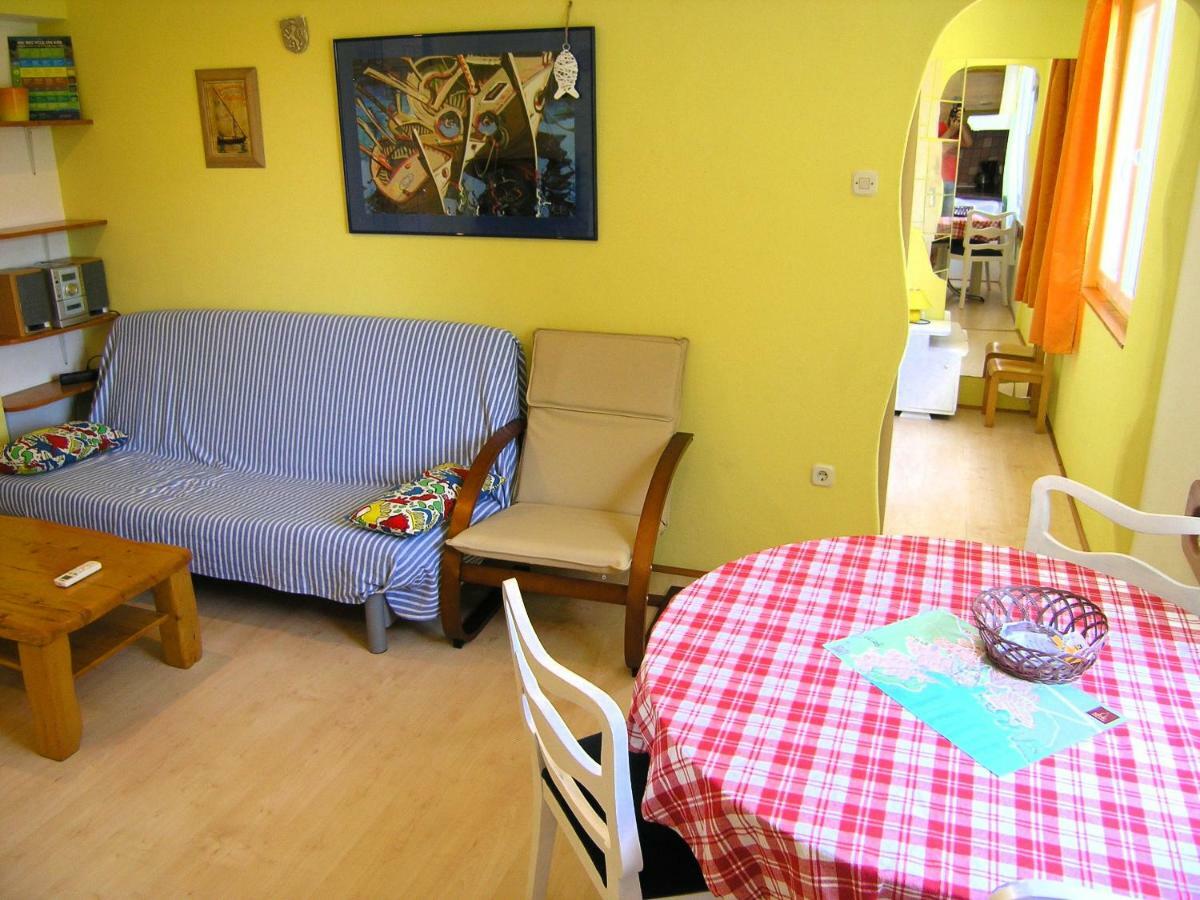 קרק Apartment Danilo מראה חיצוני תמונה